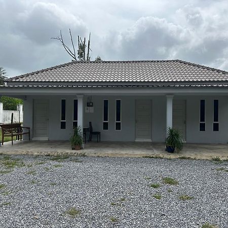 Cahaya Roomstay Kangar Esterno foto
